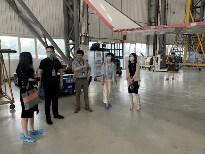 区经信局等部门赴海航湾流(北京)技术服务走访调研